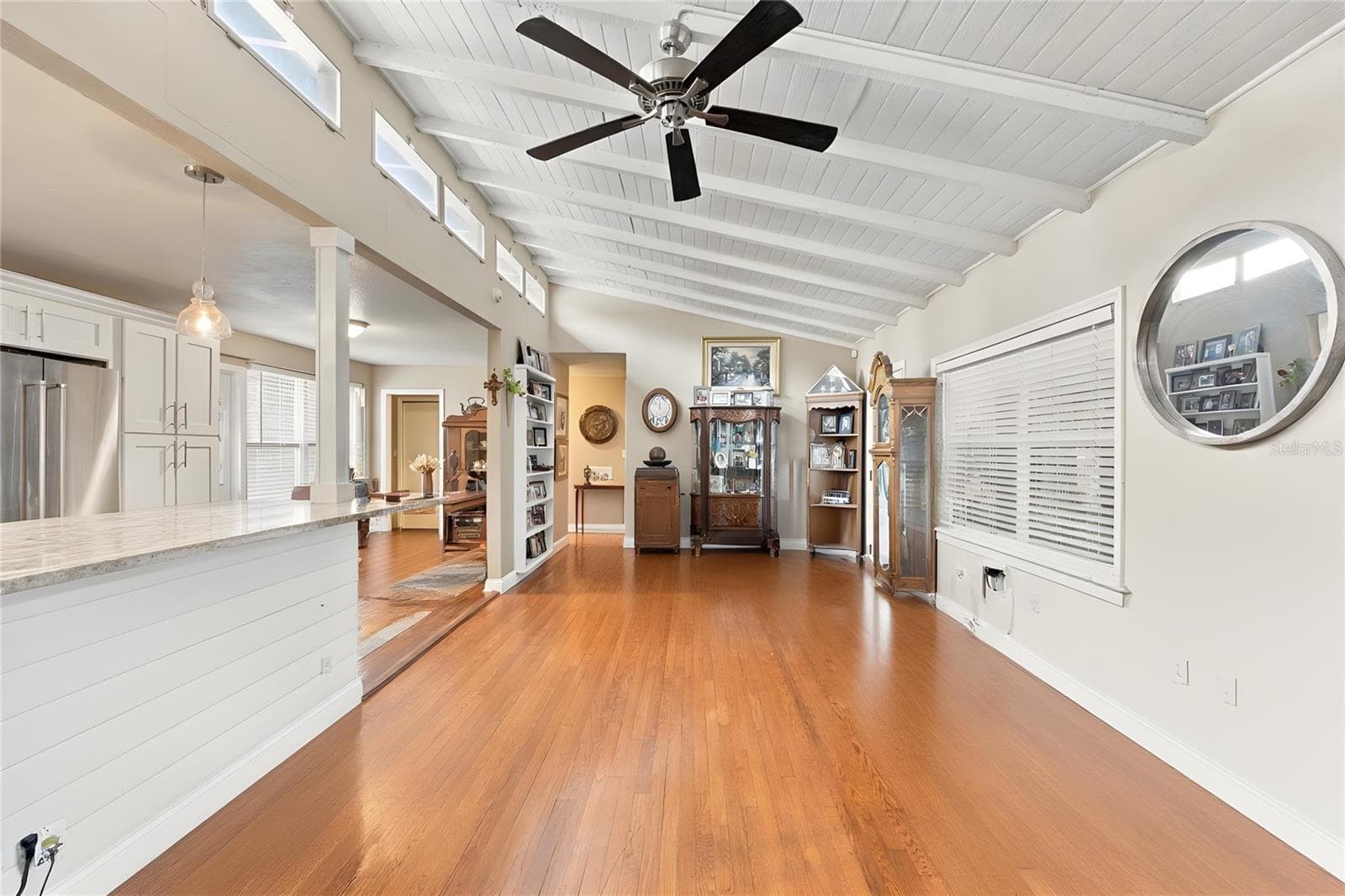 Family room with furniture removed - 735 N SANS SOUCI AVE, DELAND