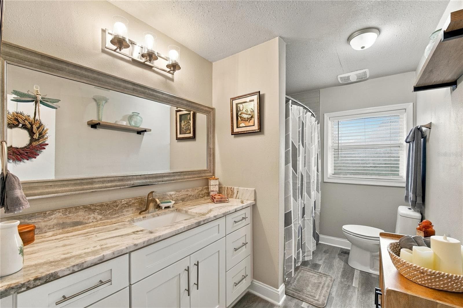 Bathroom 2 - 735 N SANS SOUCI AVE, DELAND