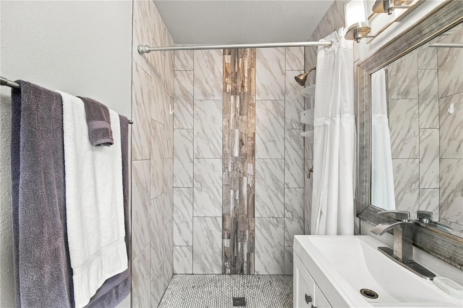 Primary En Suite - 735 N SANS SOUCI AVE, DELAND