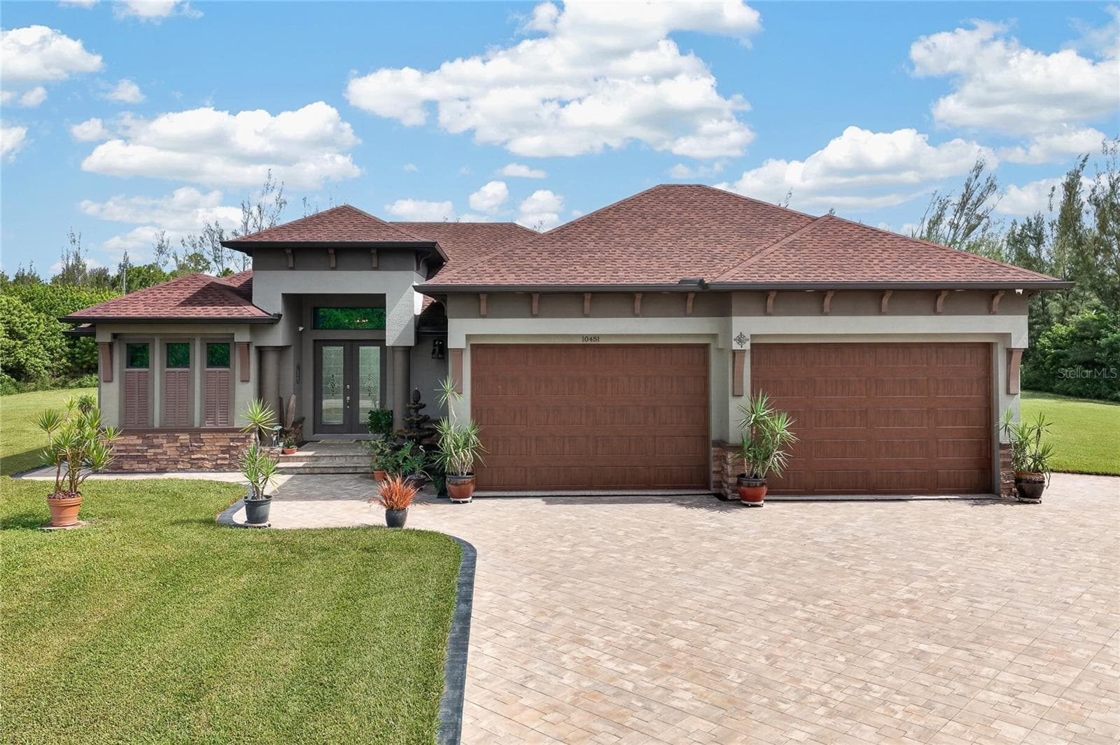 10451 HATCHETT CIR