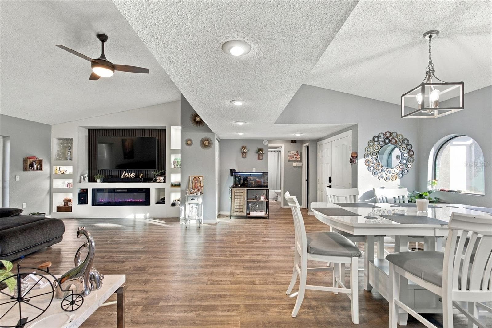 Single Family Residence at 6341 GAINSBORO AVE, SPRING HILL, photo 17 of 67
