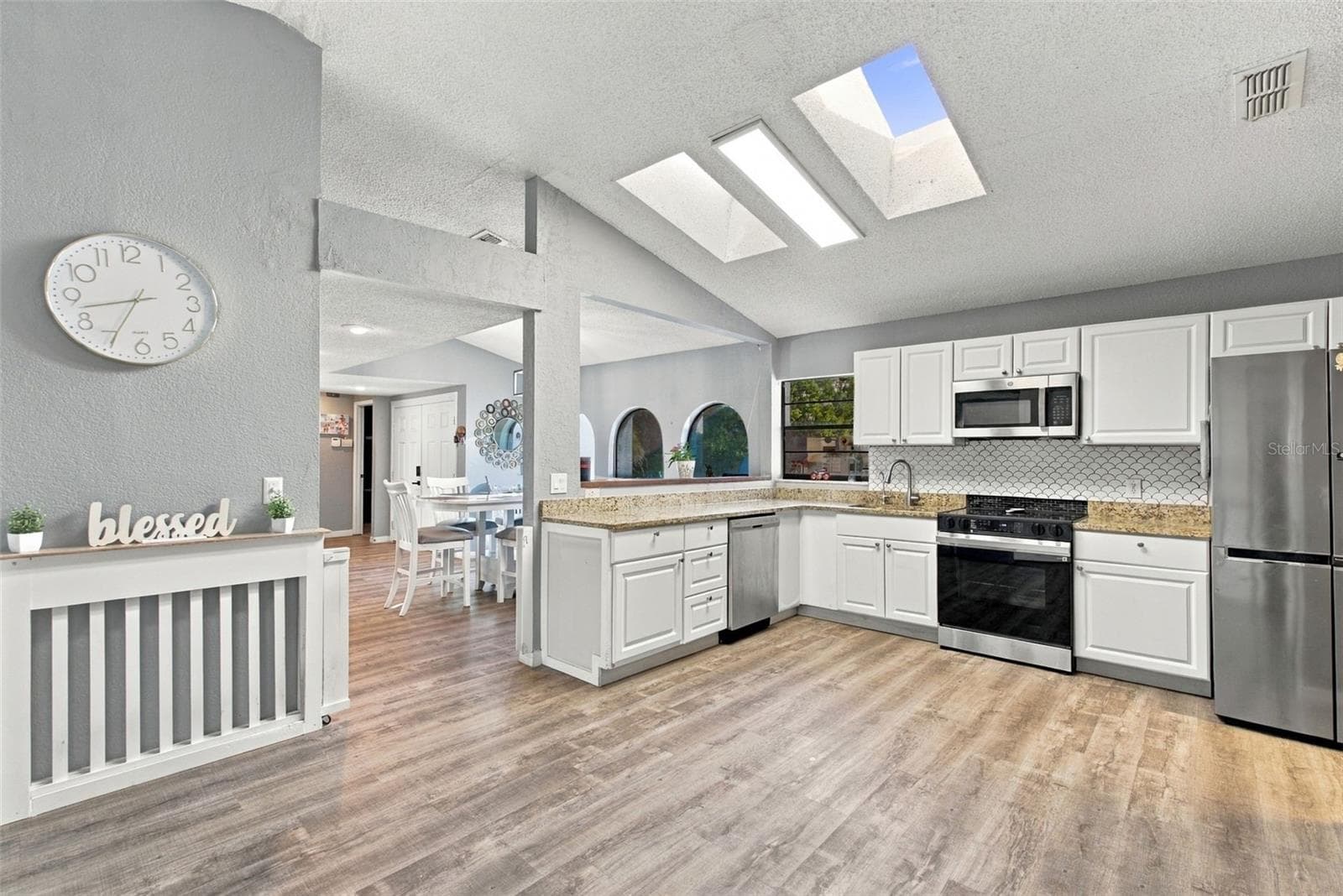 Single Family Residence at 6341 GAINSBORO AVE, SPRING HILL, photo 20 of 67