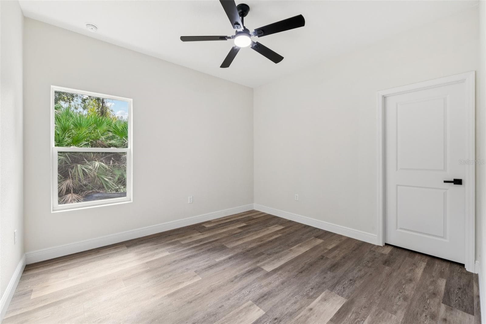 previous model primary - 1772 6TH AVE, DELAND