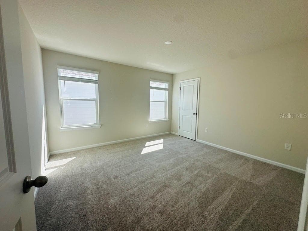 Single Family Residence at 6024 CHESTNUT GROVE PL, ST CLOUD, photo 10 of 16