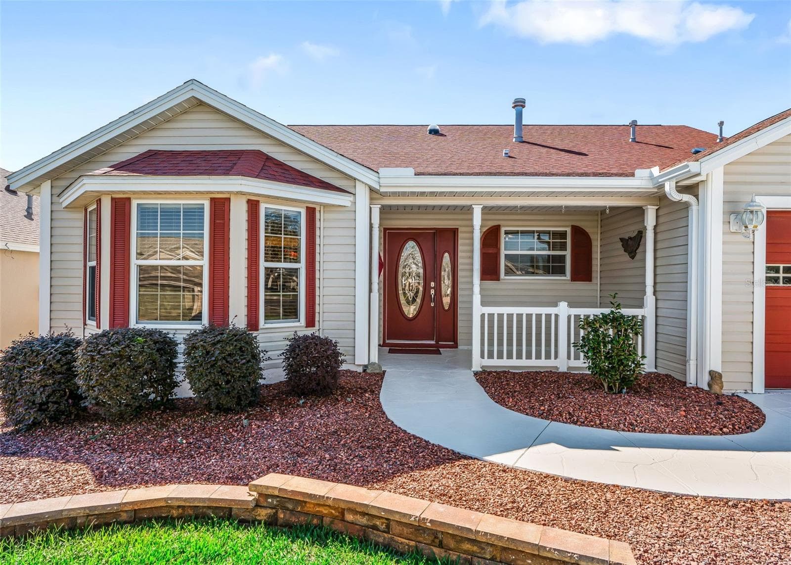 NEVER FACE THE SUN with NORTH Facing Porch!! - 2762 MORVEN PARK WAY, THE VILLAGES