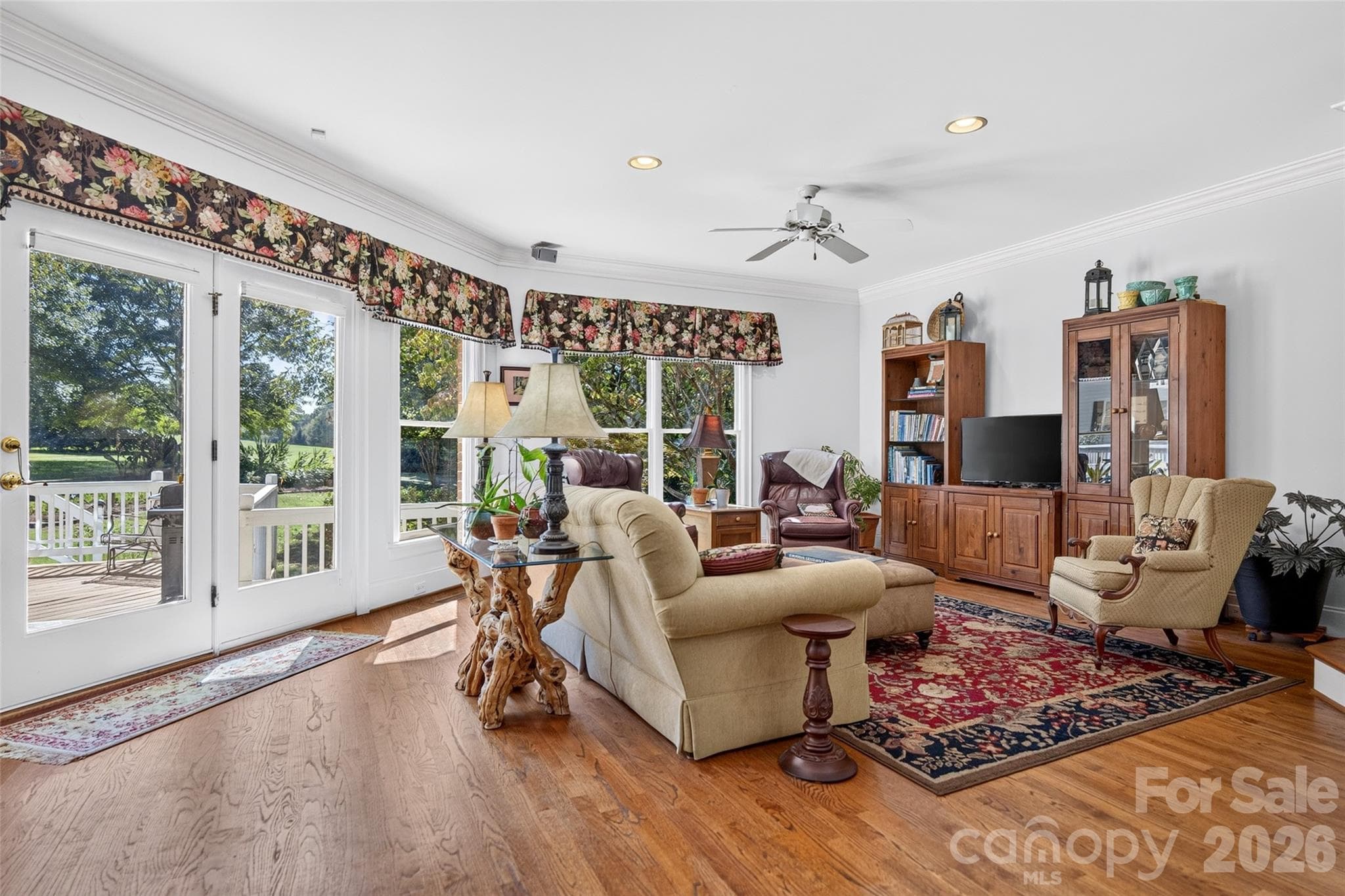Single Family Residence at 321 Normandy Road, Mooresville, photo 9 of 48