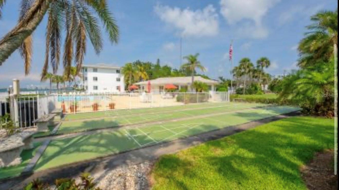 Condominium at 775 JOHN RINGLING BLVD #24, SARASOTA, photo 16 of 27