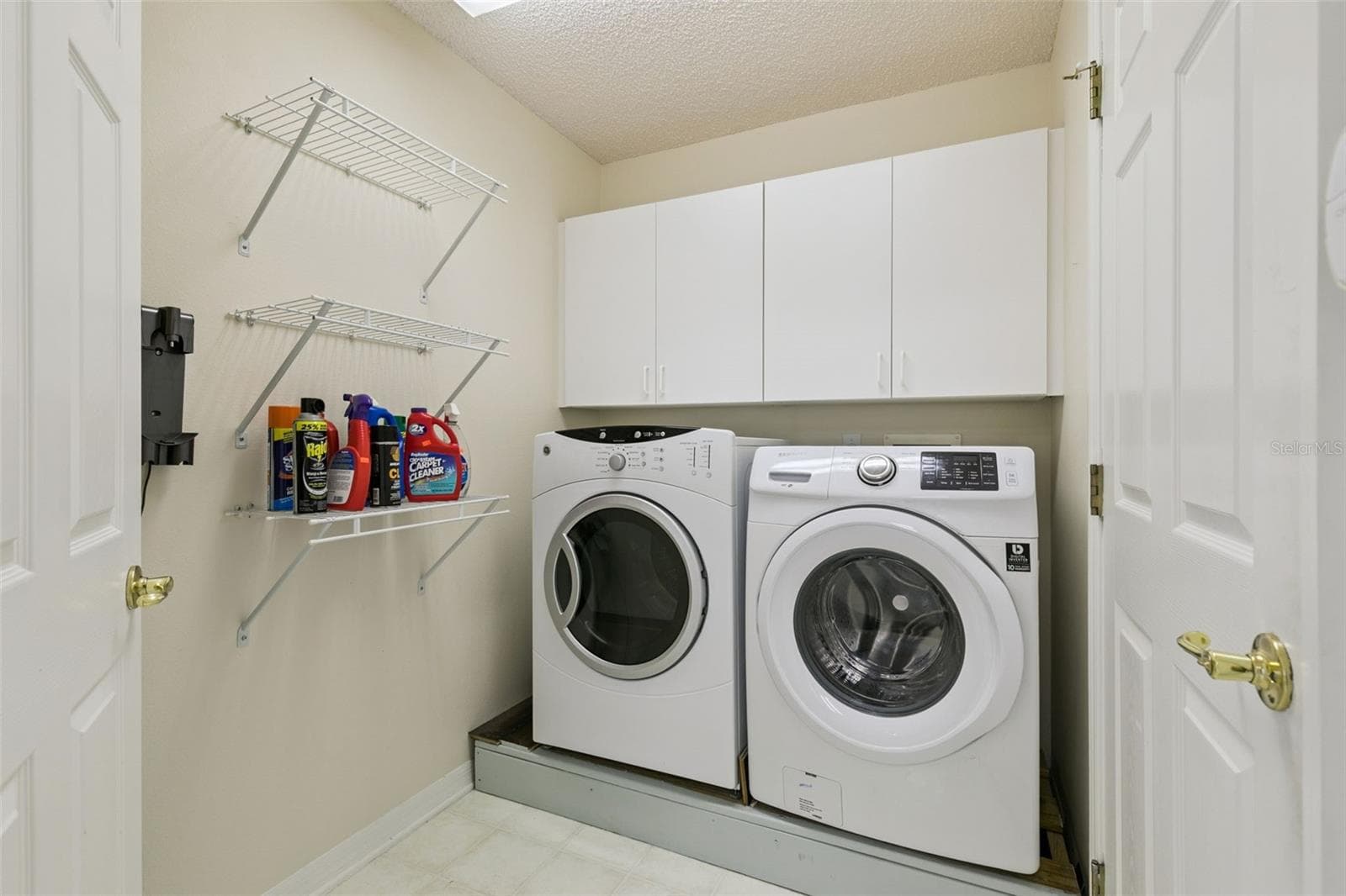 Single Family Residence at 3777 EVERSHOLT ST, CLERMONT, photo 17 of 20