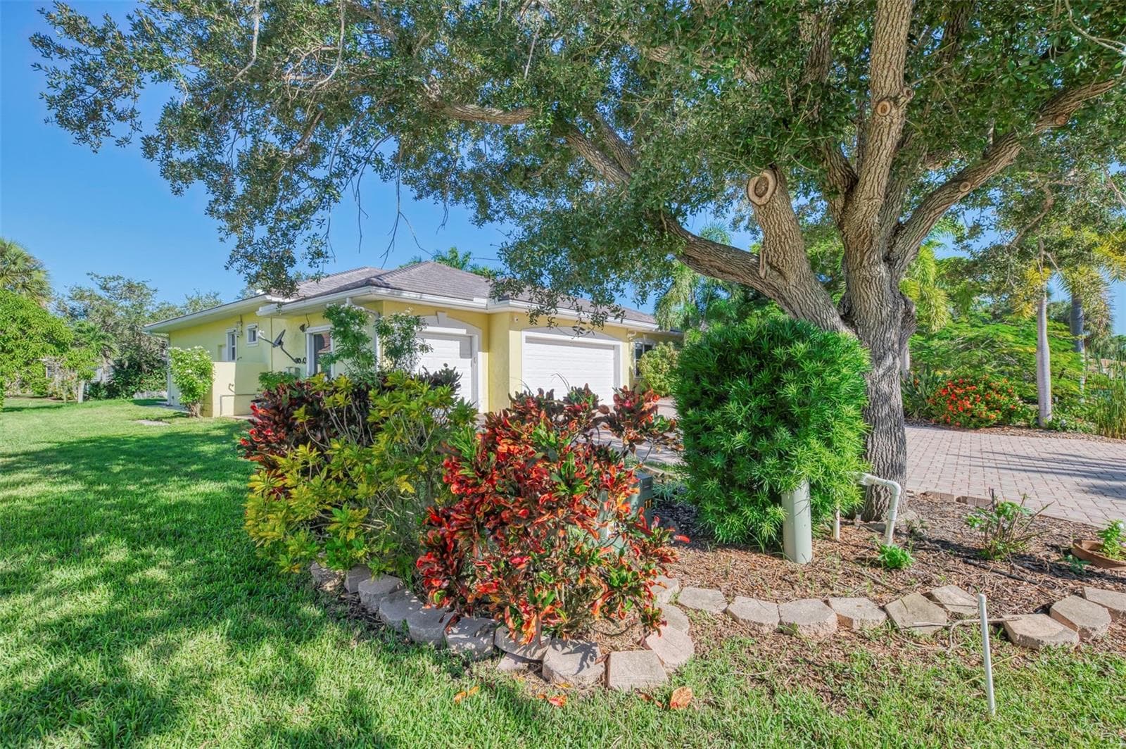 Single Family Residence at 4708 SWEETMEADOW CIR, SARASOTA, photo 12 of 180