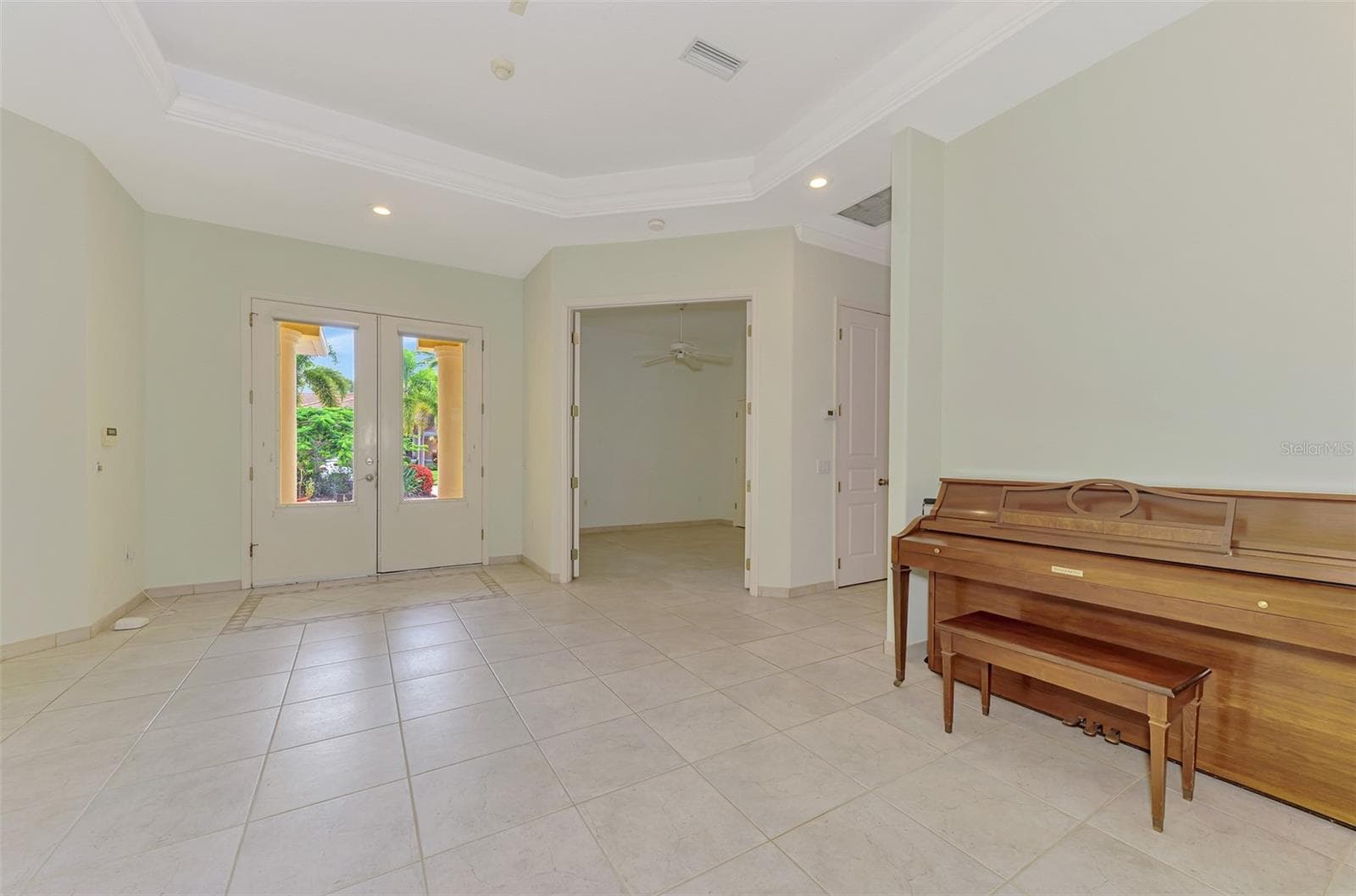 Single Family Residence at 4708 SWEETMEADOW CIR, SARASOTA, photo 33 of 180