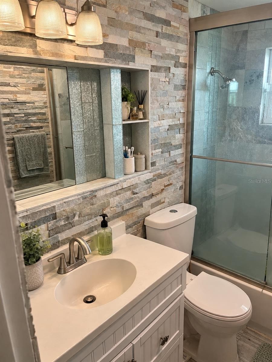 Single Family Residence at 3159 PINETREE ST, PORT CHARLOTTE, photo 6 of 13