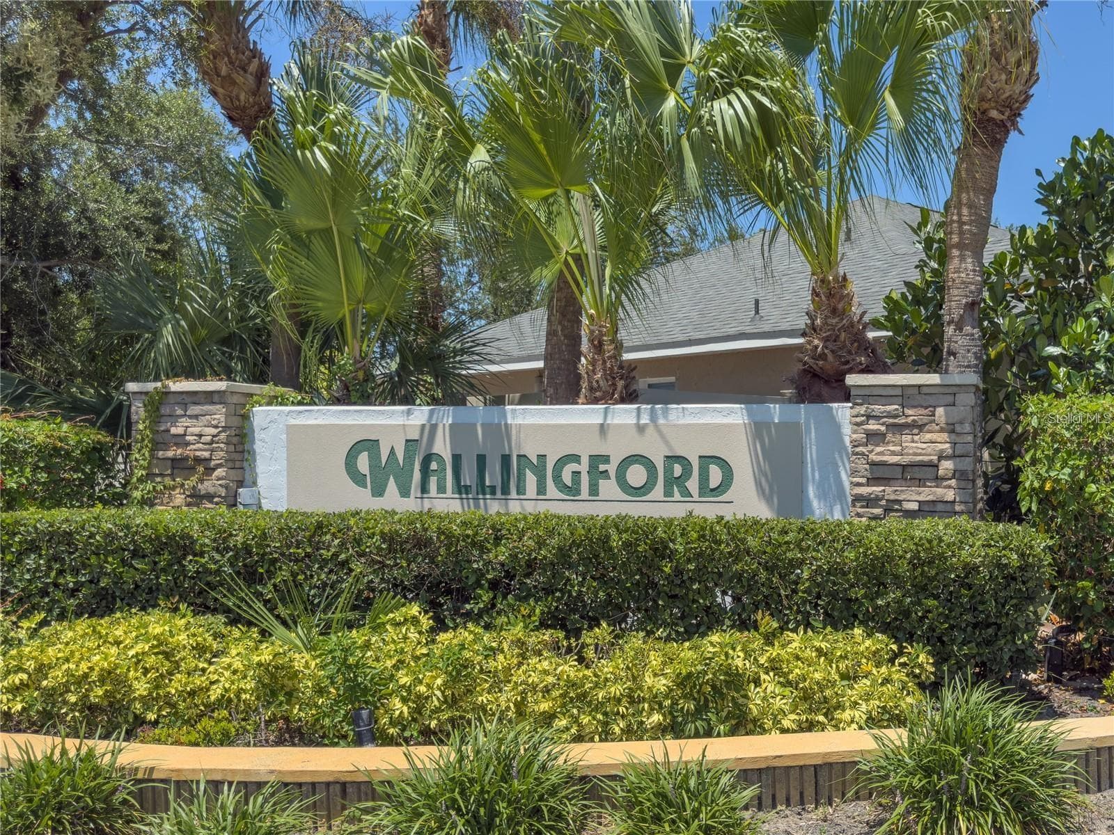 Wallingford Entrance - 3331 45TH AVE E, BRADENTON
