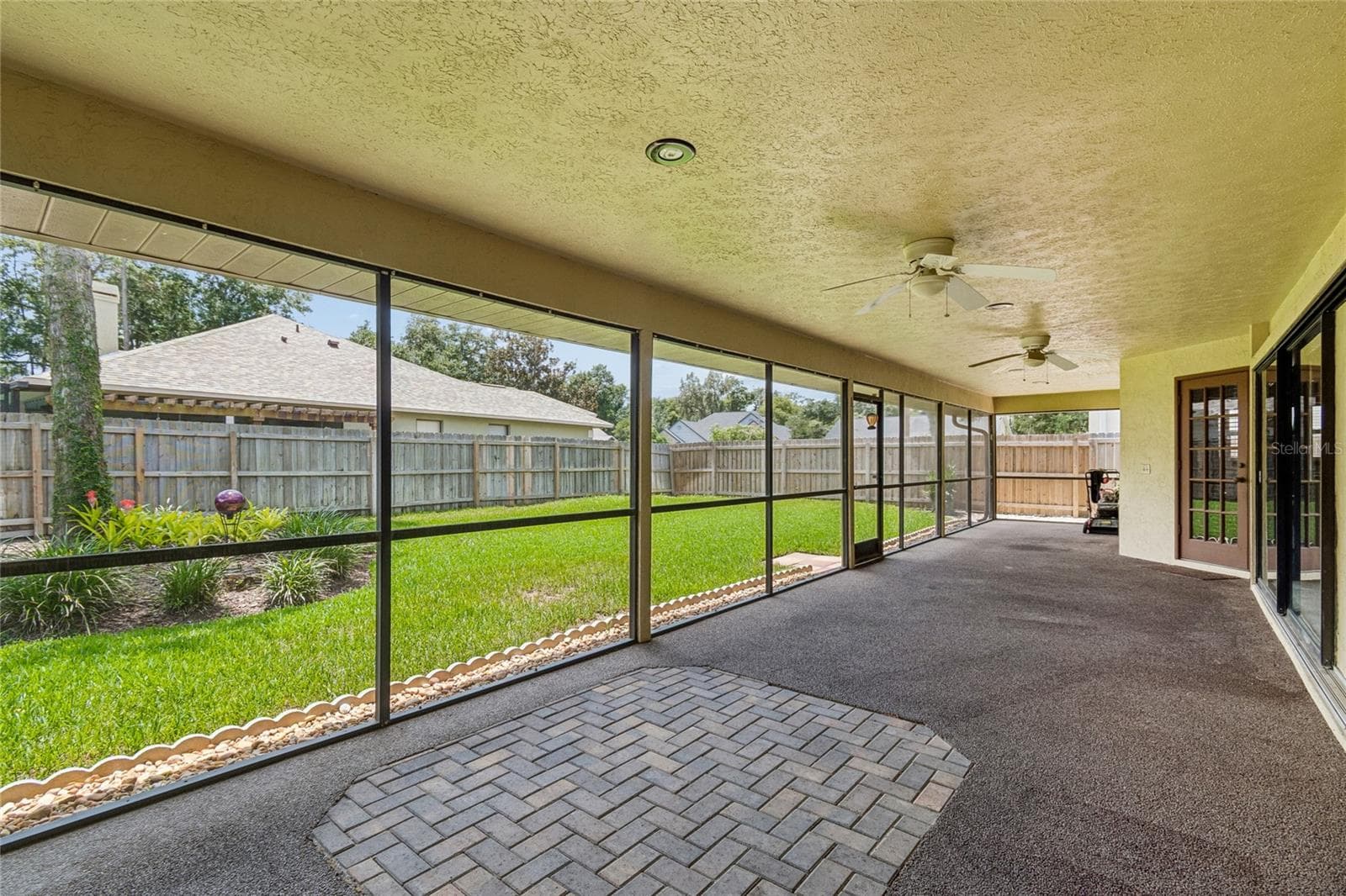Single Family Residence at 3822 COLD CREEK DR, VALRICO, photo 59 of 75