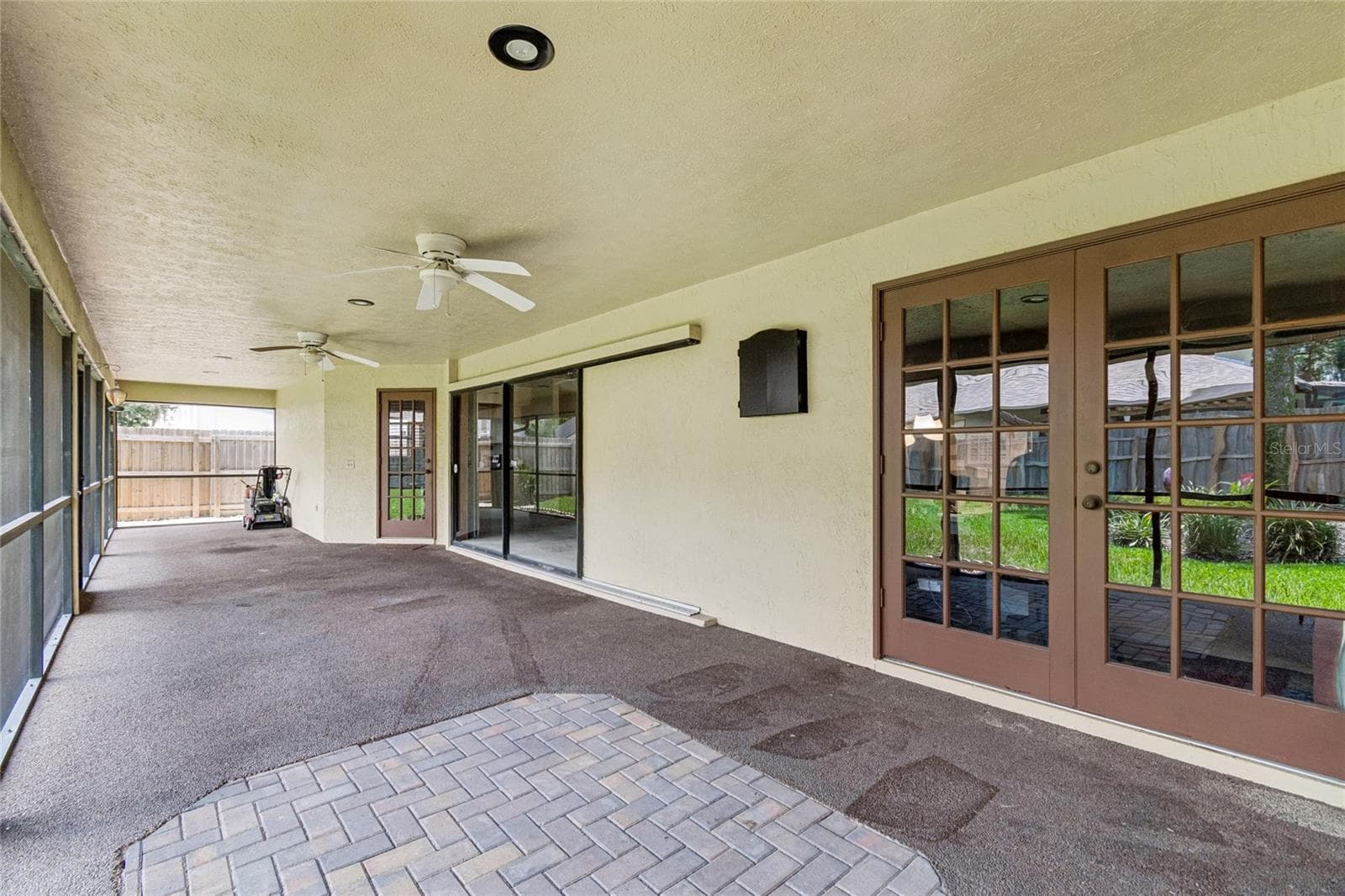 Single Family Residence at 3822 COLD CREEK DR, VALRICO, photo 60 of 75