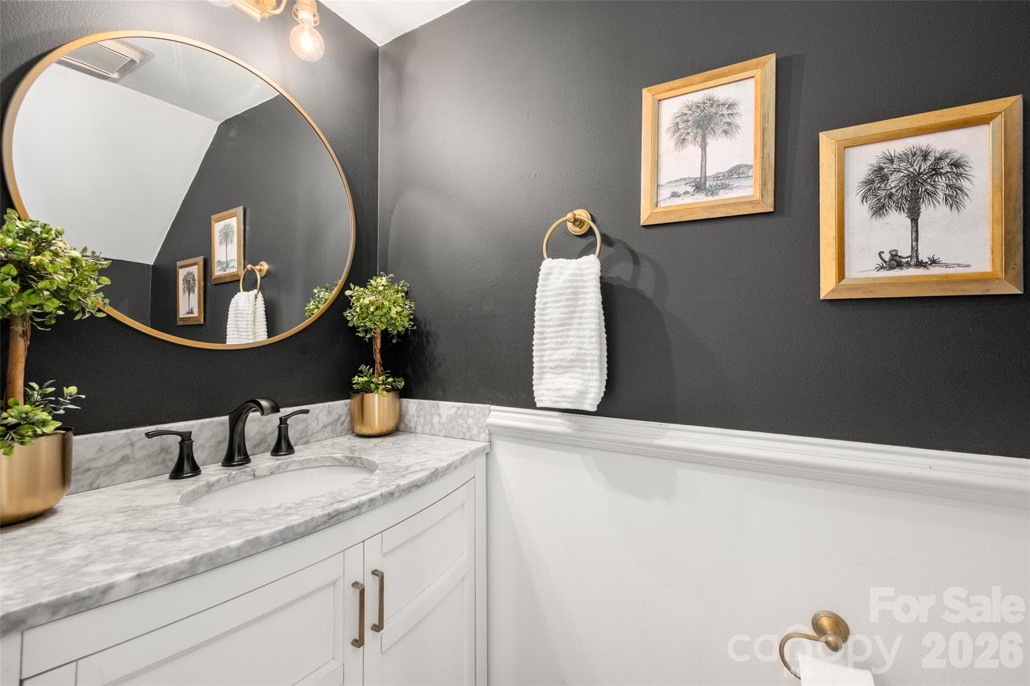 Half bath - 15229 Dartford Lane, Mint Hill