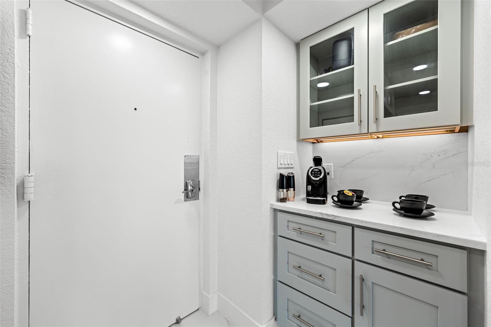 Condominium at 4900 BRITTANY DR S #405, ST PETERSBURG, photo 8 of 53