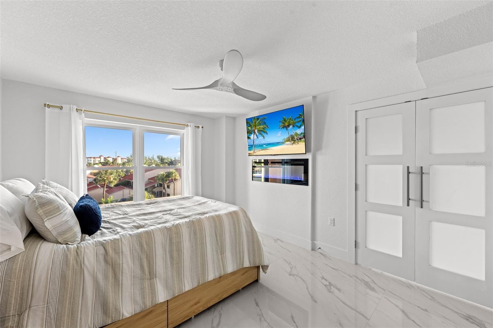 Condominium at 4900 BRITTANY DR S #405, ST PETERSBURG, photo 27 of 53
