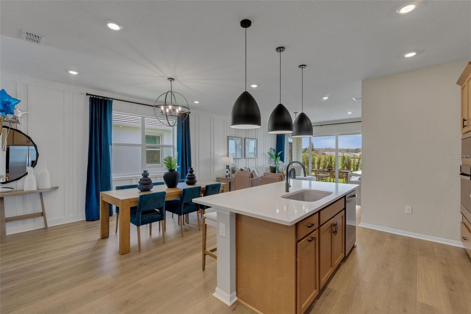 Single Family Residence at 16931 SQUIRREL BRANCH LN, ALVA, photo 11 of 38