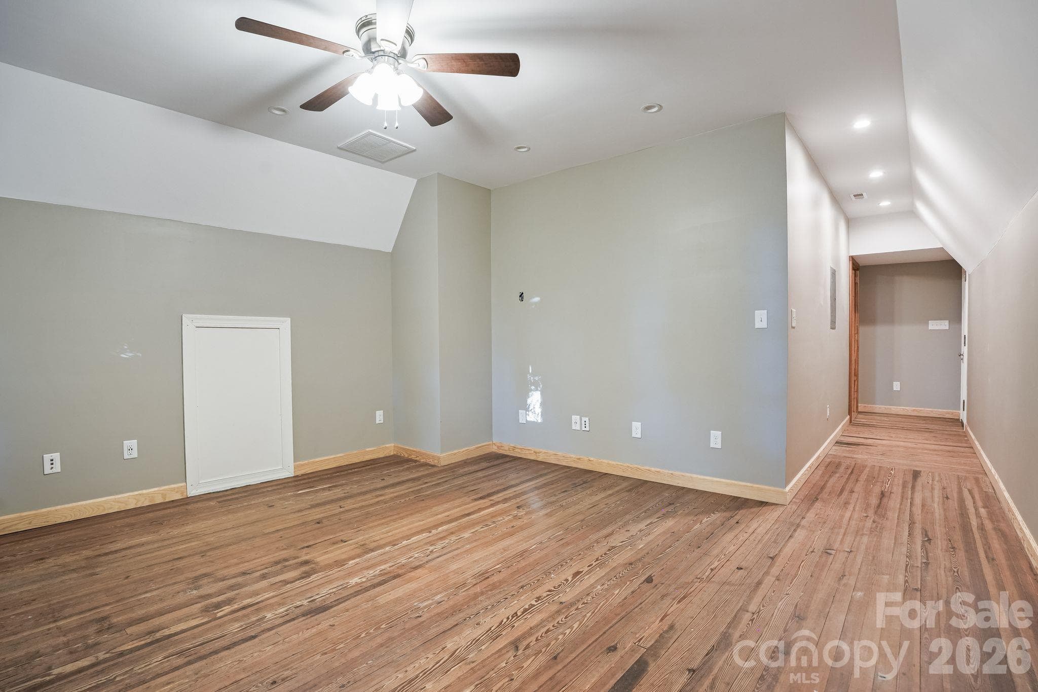 Third floor bedroom/office - 1220 N Piedmont Avenue, Kings Mountain