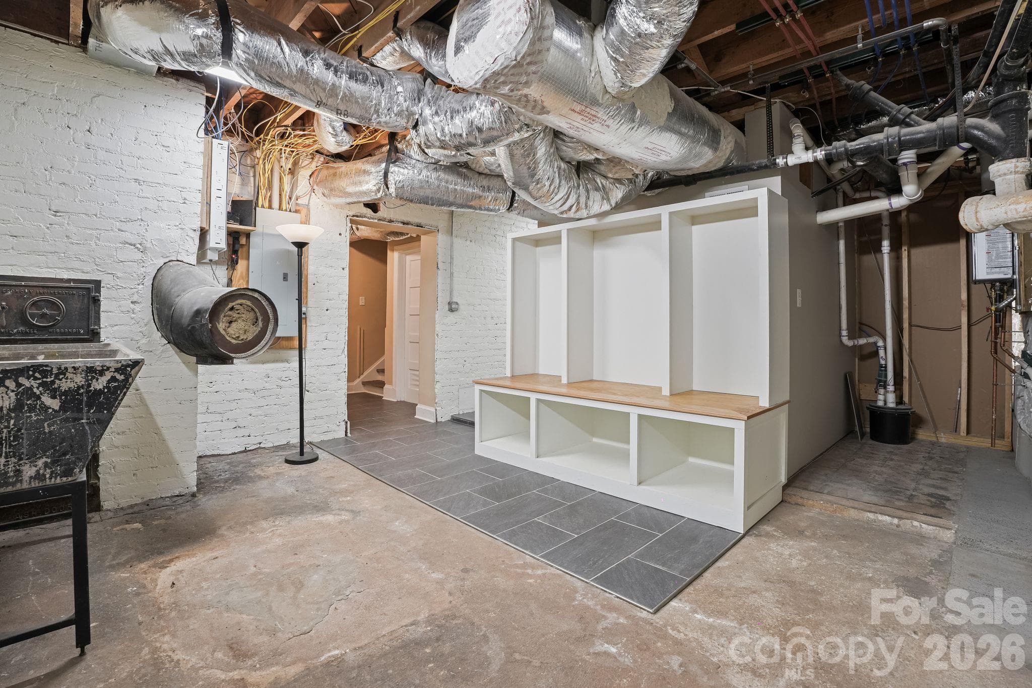 basement/drop zone - 1220 N Piedmont Avenue, Kings Mountain