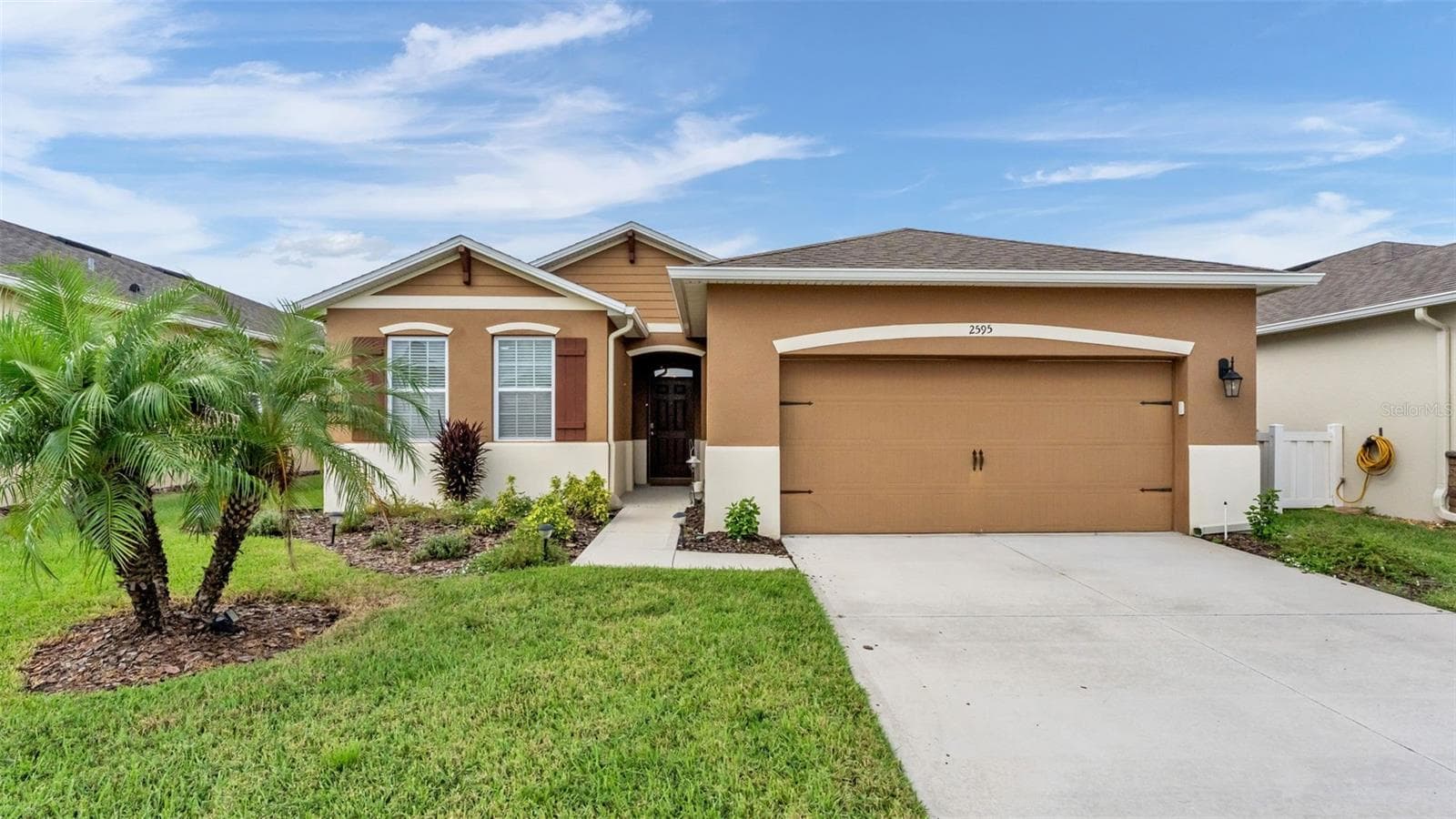 Single Family Residence at 2595 CANYON CREST DR, LAKELAND, photo 2 of 47
