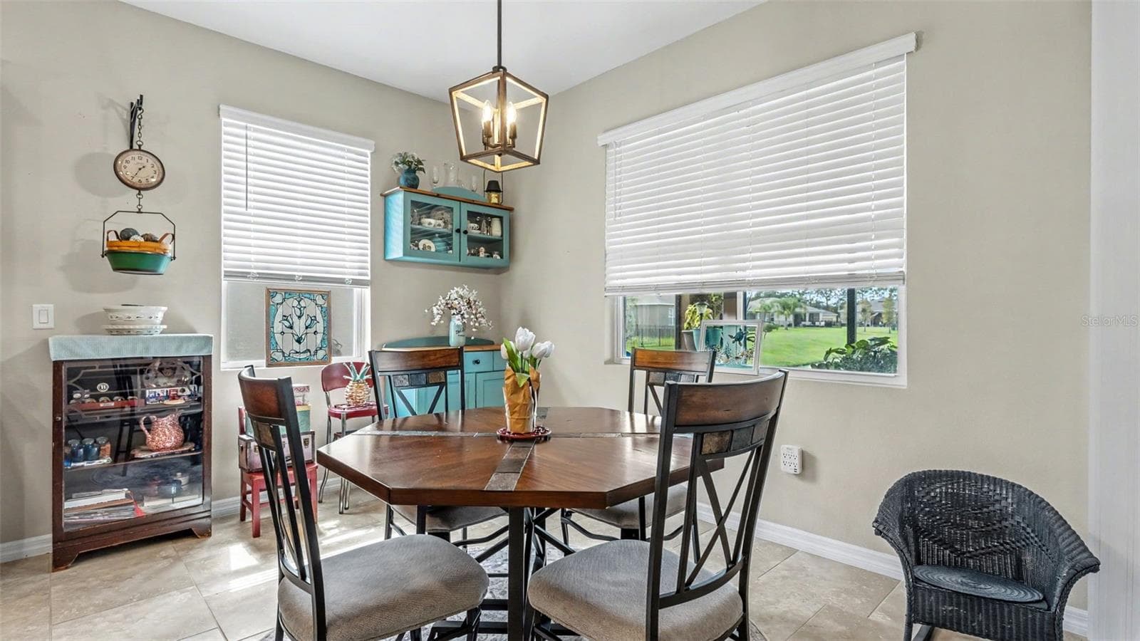 Single Family Residence at 2595 CANYON CREST DR, LAKELAND, photo 9 of 47