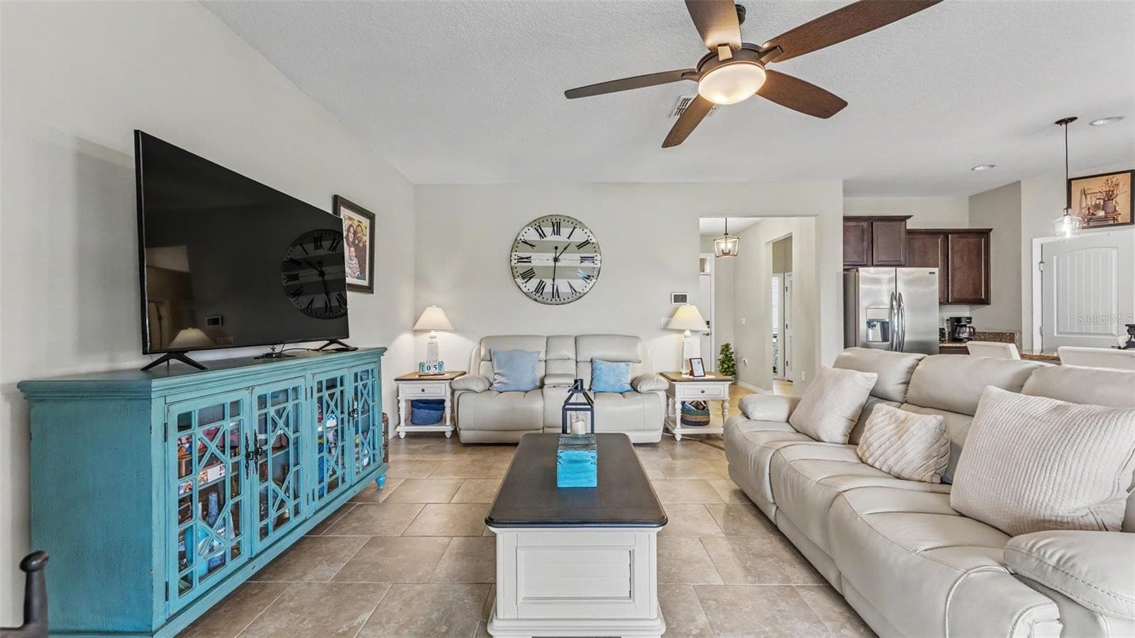 Single Family Residence at 2595 CANYON CREST DR, LAKELAND, photo 11 of 47
