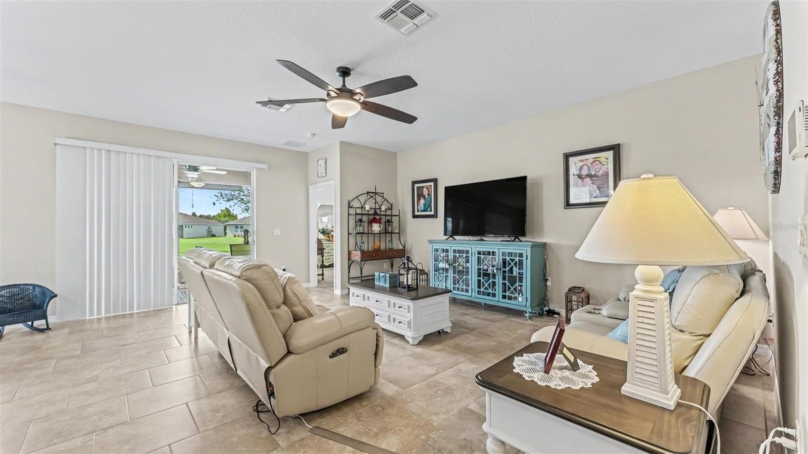 Single Family Residence at 2595 CANYON CREST DR, LAKELAND, photo 12 of 47