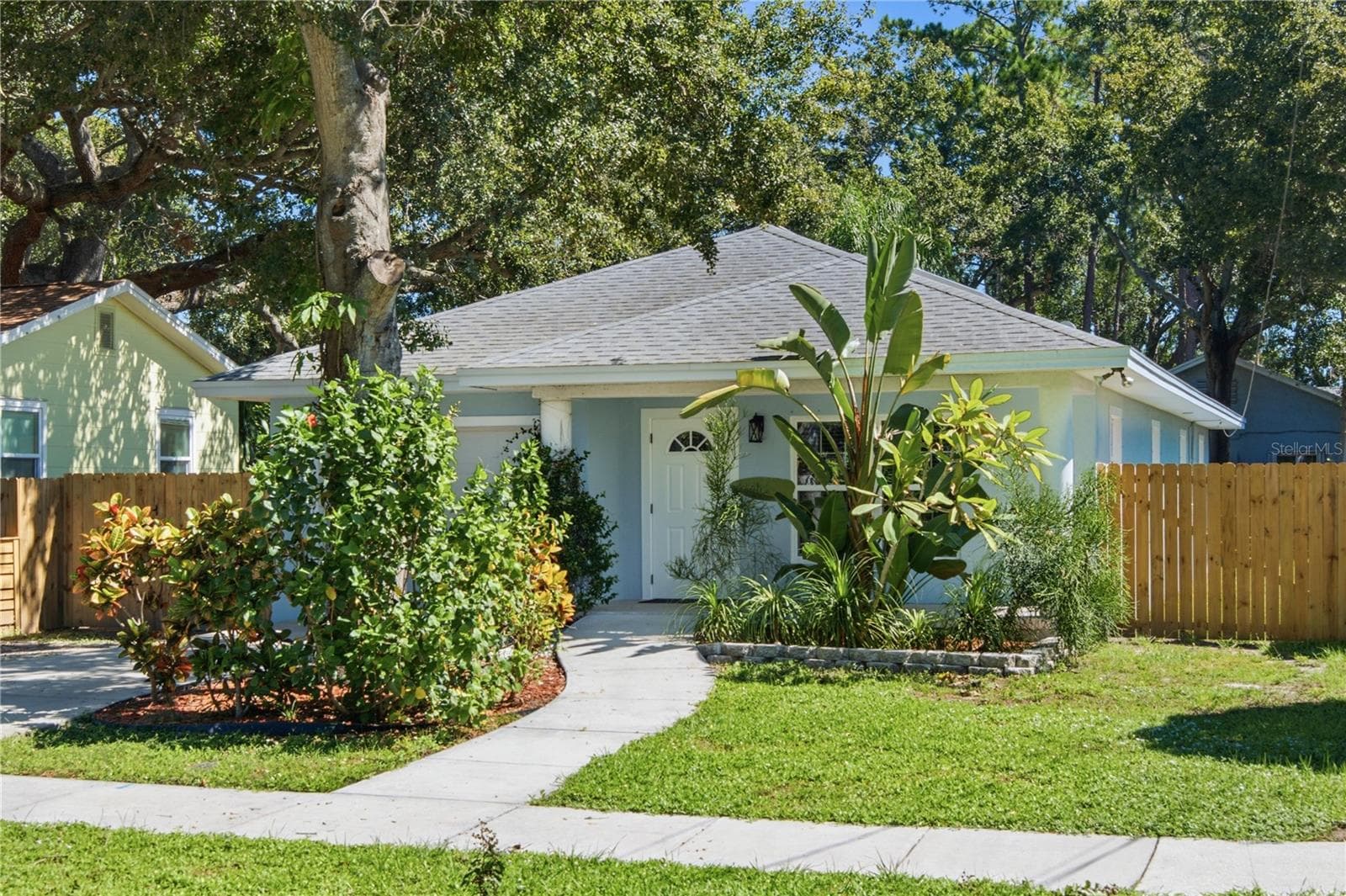 541 PLUMOSA AVE