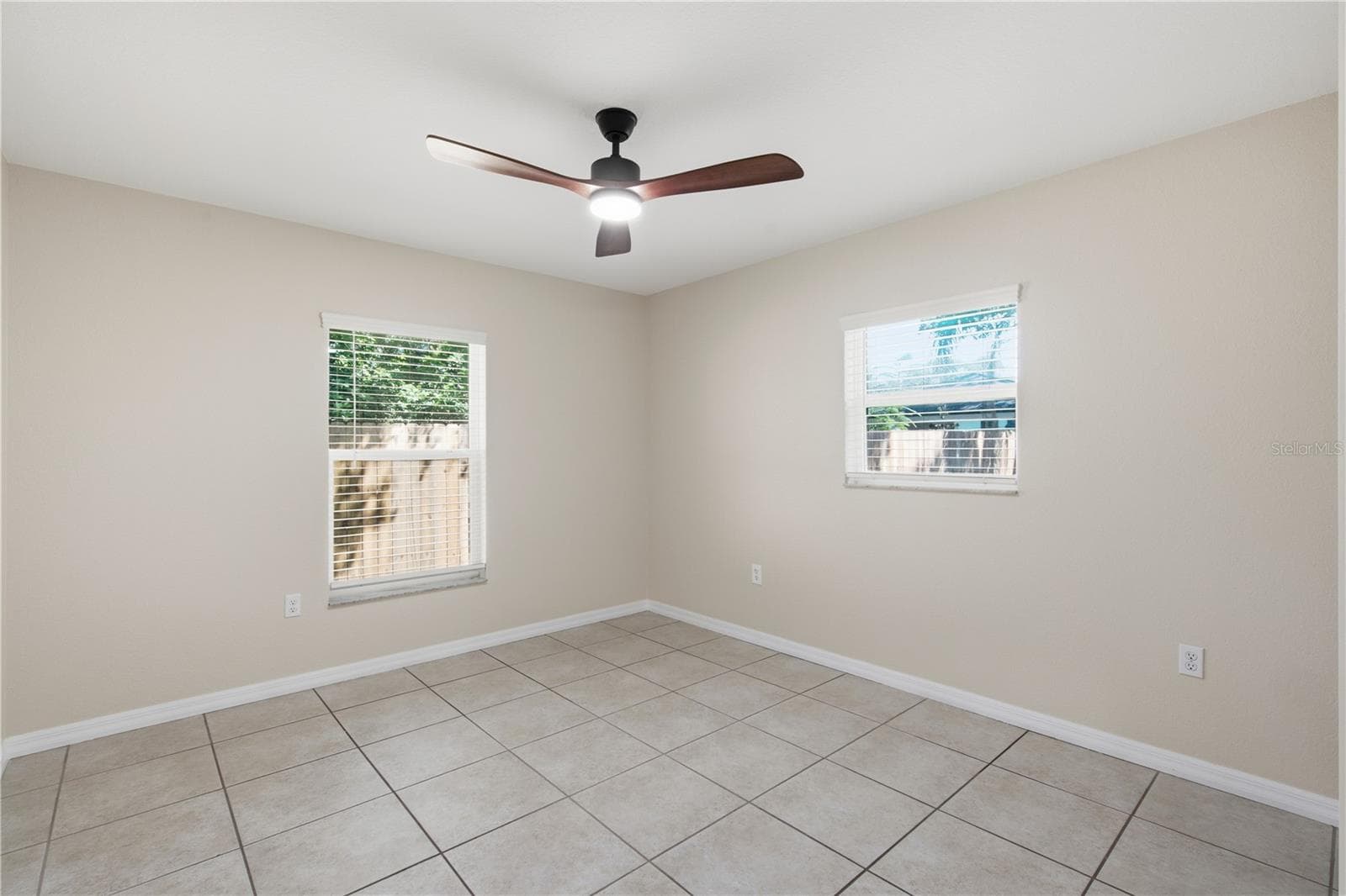 Single Family Residence at 541 PLUMOSA AVE, CLEARWATER, photo 8 of 22