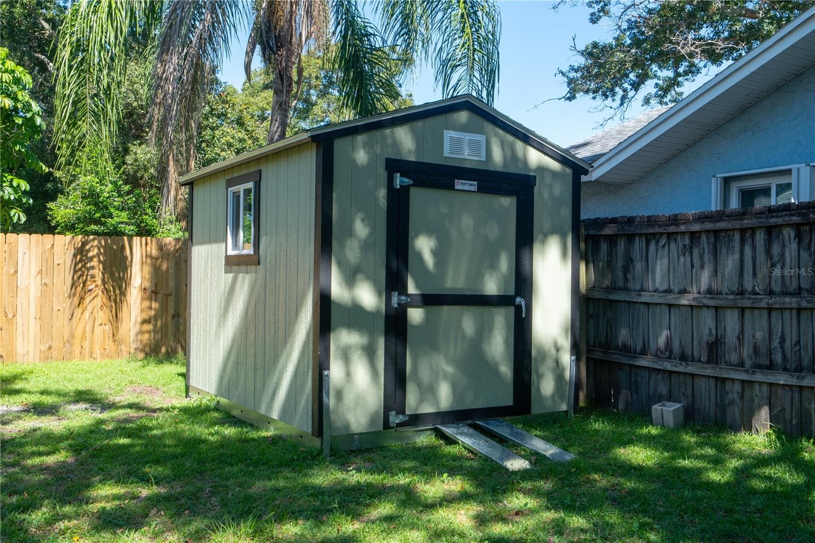 Single Family Residence at 541 PLUMOSA AVE, CLEARWATER, photo 18 of 22