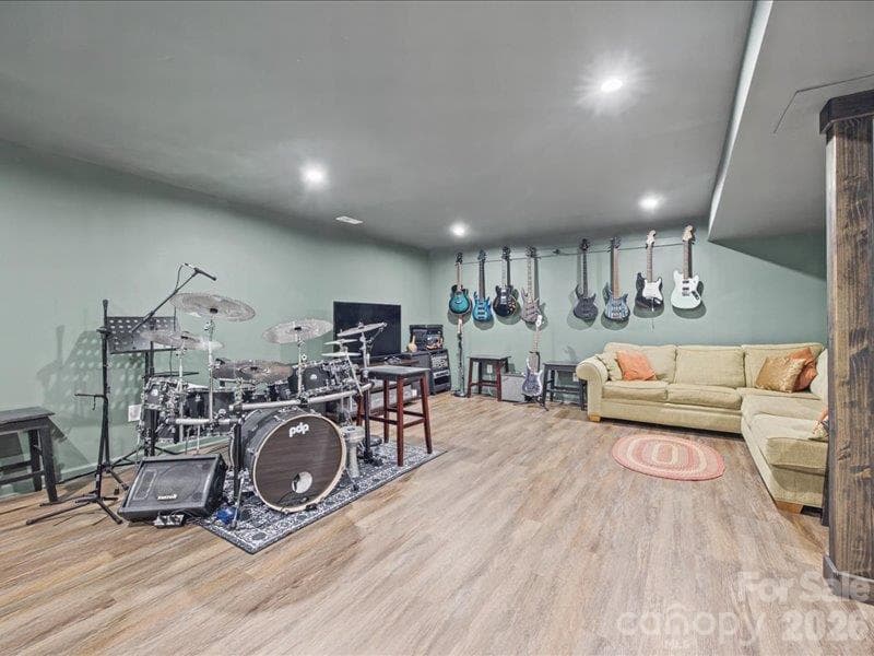 Full basement recreation room - 213 Candish Court, Fort Mill