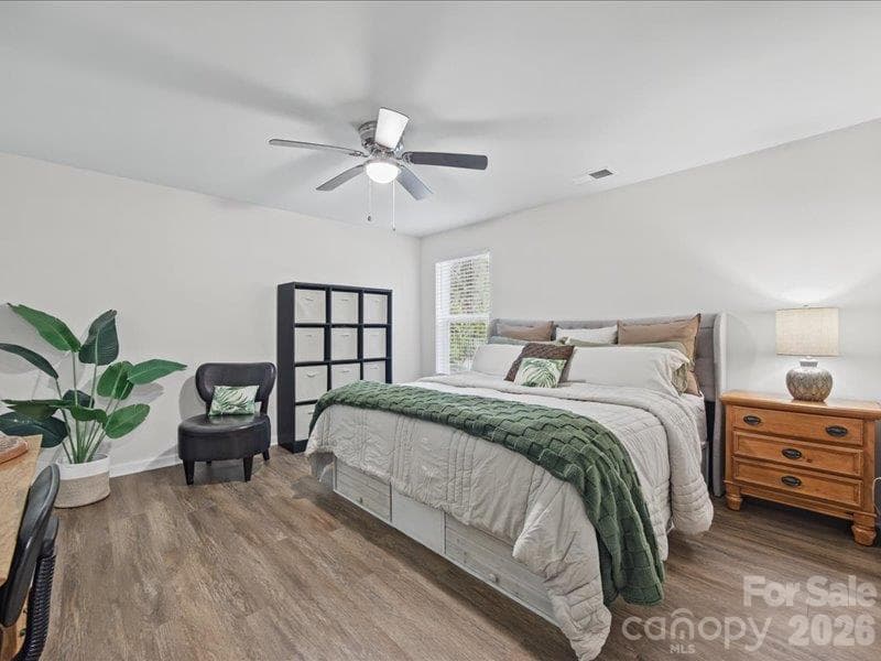 Basement bedroom - 213 Candish Court, Fort Mill
