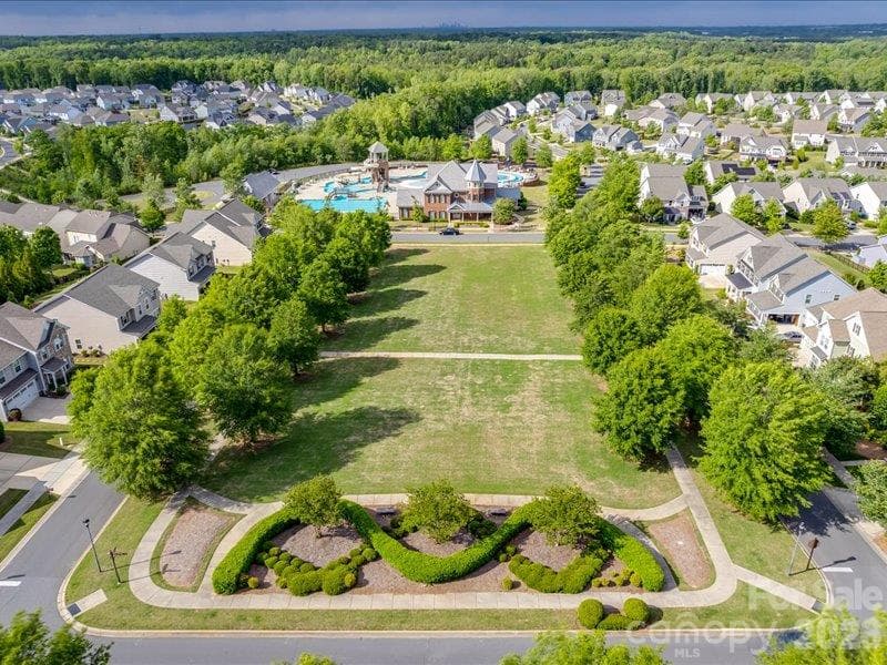 Single Family Residence at 213 Candish Court, Fort Mill, photo 47 of 48