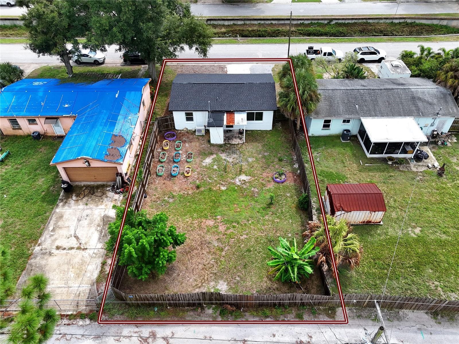 Aerial view of the property - 5735 BURLINGTON AVE N, ST PETERSBURG