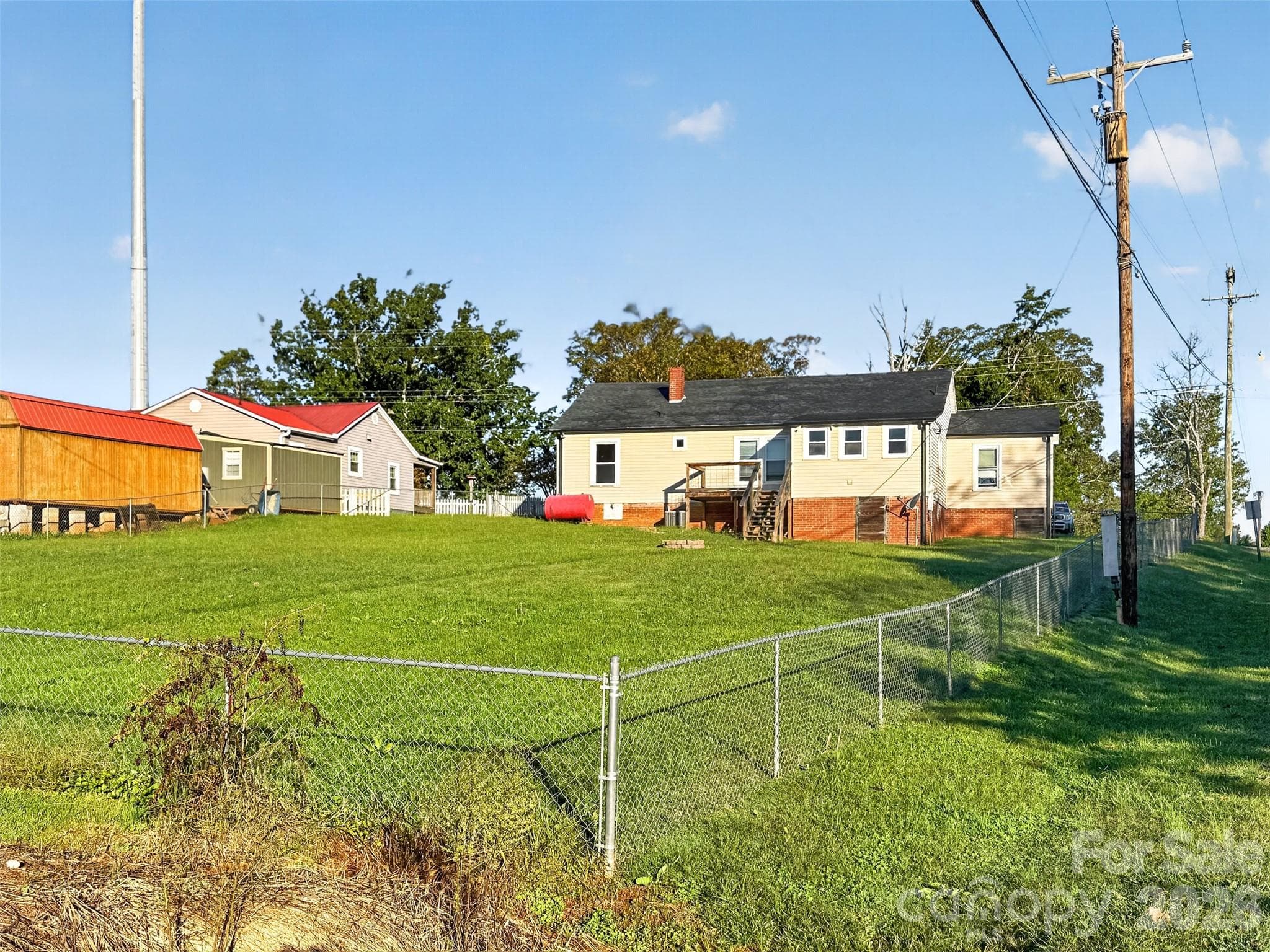 Single Family Residence at 184 Hollis Road, Ellenboro, photo 6 of 26