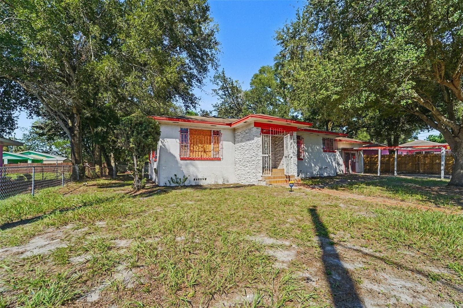 Single Family Residence at 504 E EMILY ST, TAMPA, photo 2 of 25