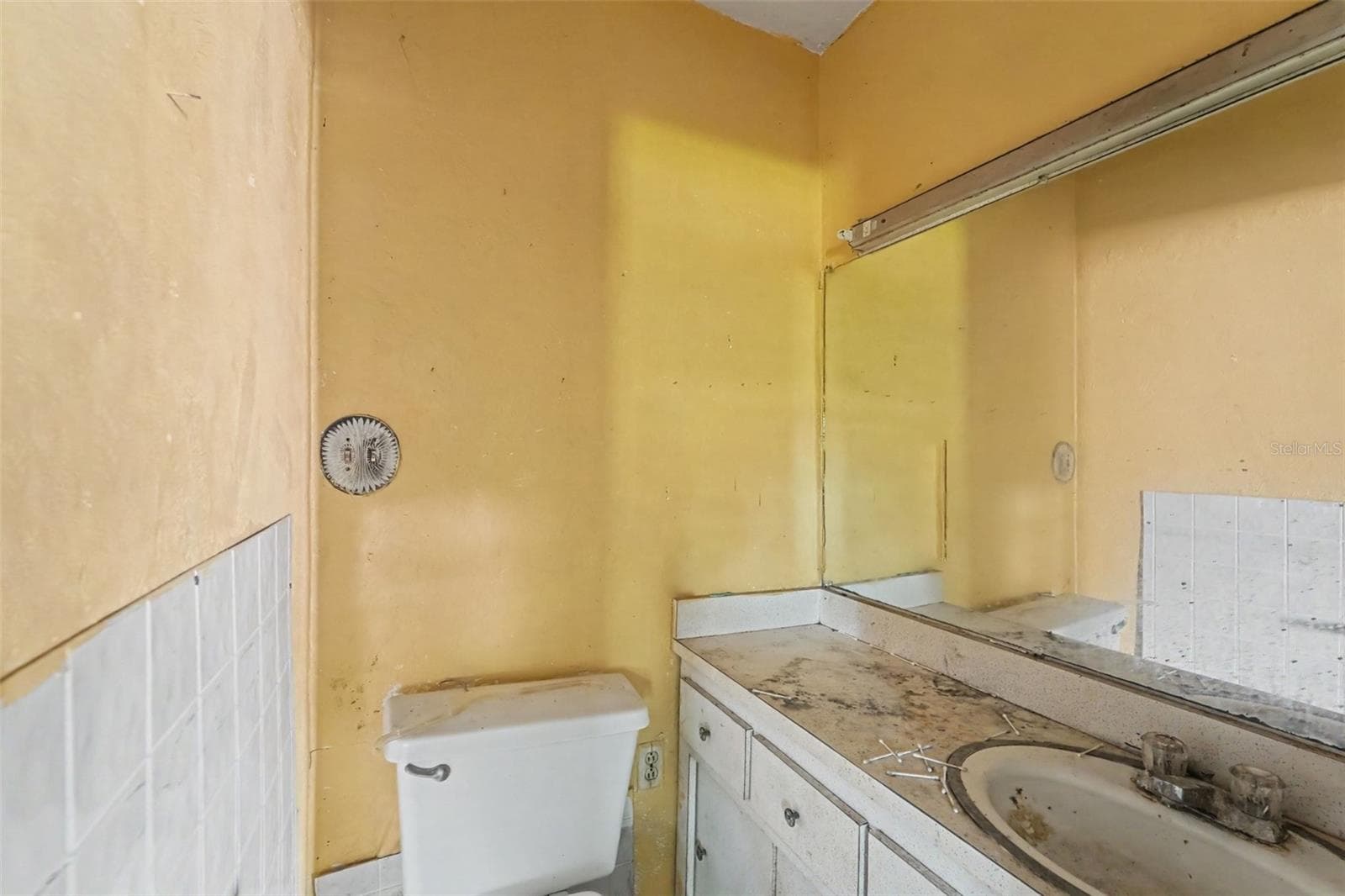 Single Family Residence at 504 E EMILY ST, TAMPA, photo 18 of 25