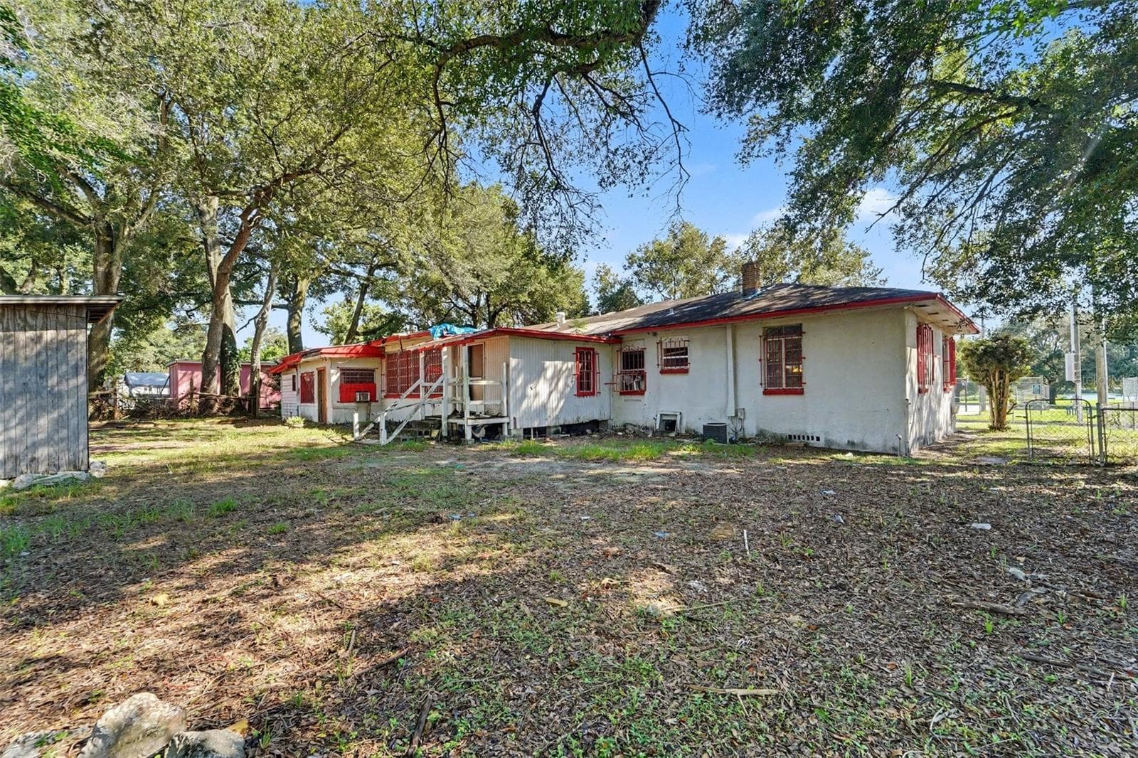 Single Family Residence at 504 E EMILY ST, TAMPA, photo 22 of 25