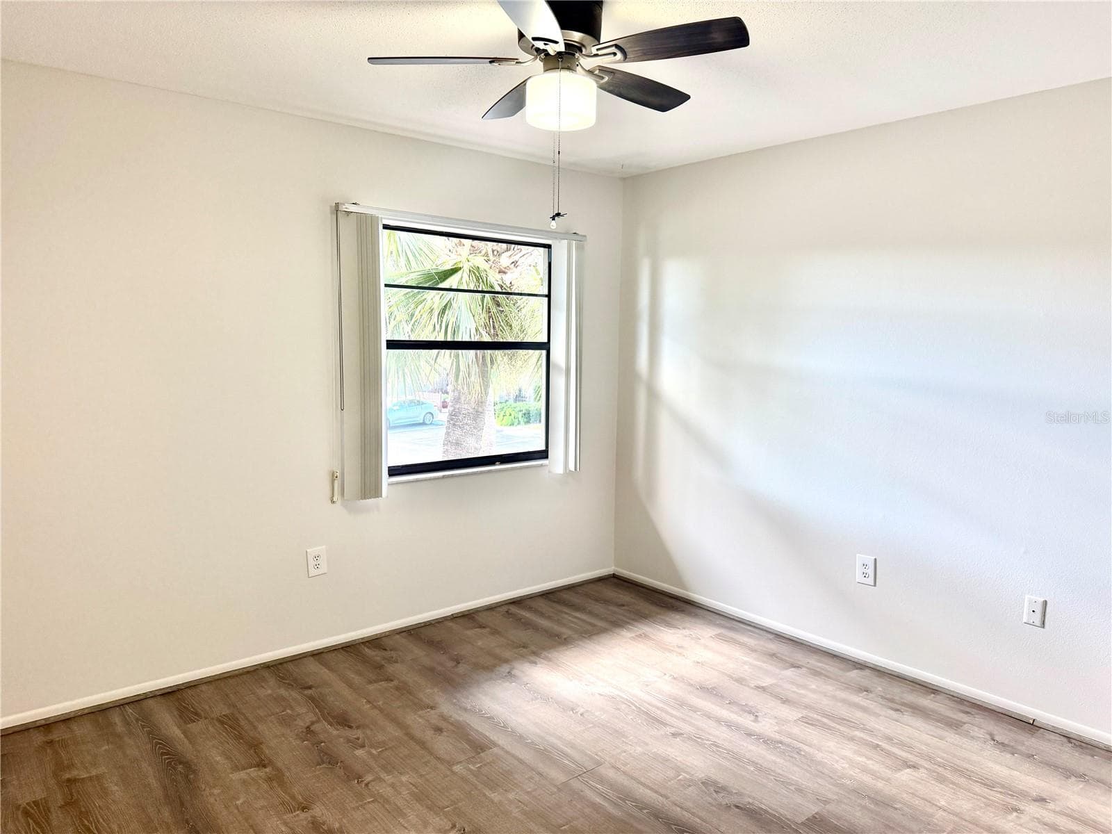 Condominium at 937 CAPRI ISLES BLVD #56, VENICE, photo 33 of 55