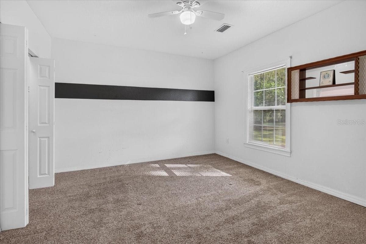 A large 2nd bedroom! - 24683 W US HIGHWAY 27, HIGH SPRINGS