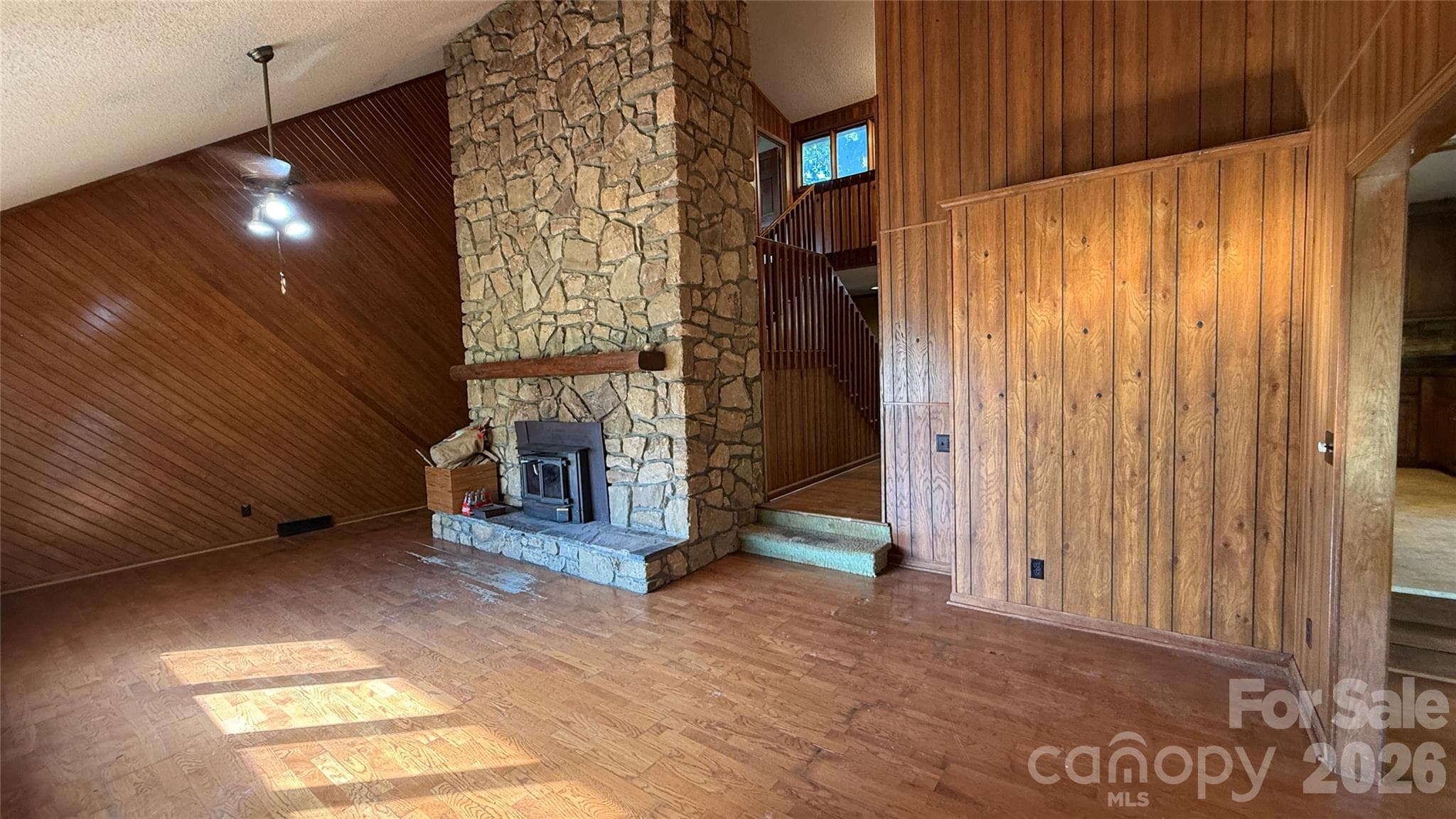 Single Family Residence at 36934 Tercher Road, New London, photo 10 of 44