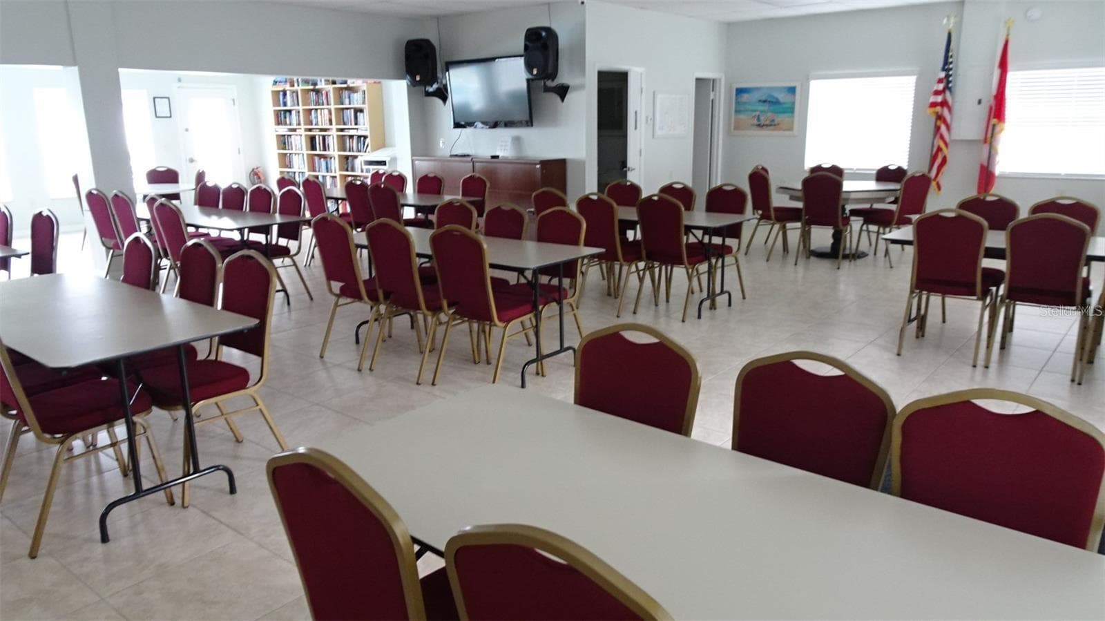 Nice sized clubhouse - 7800 38TH TER N, ST PETERSBURG