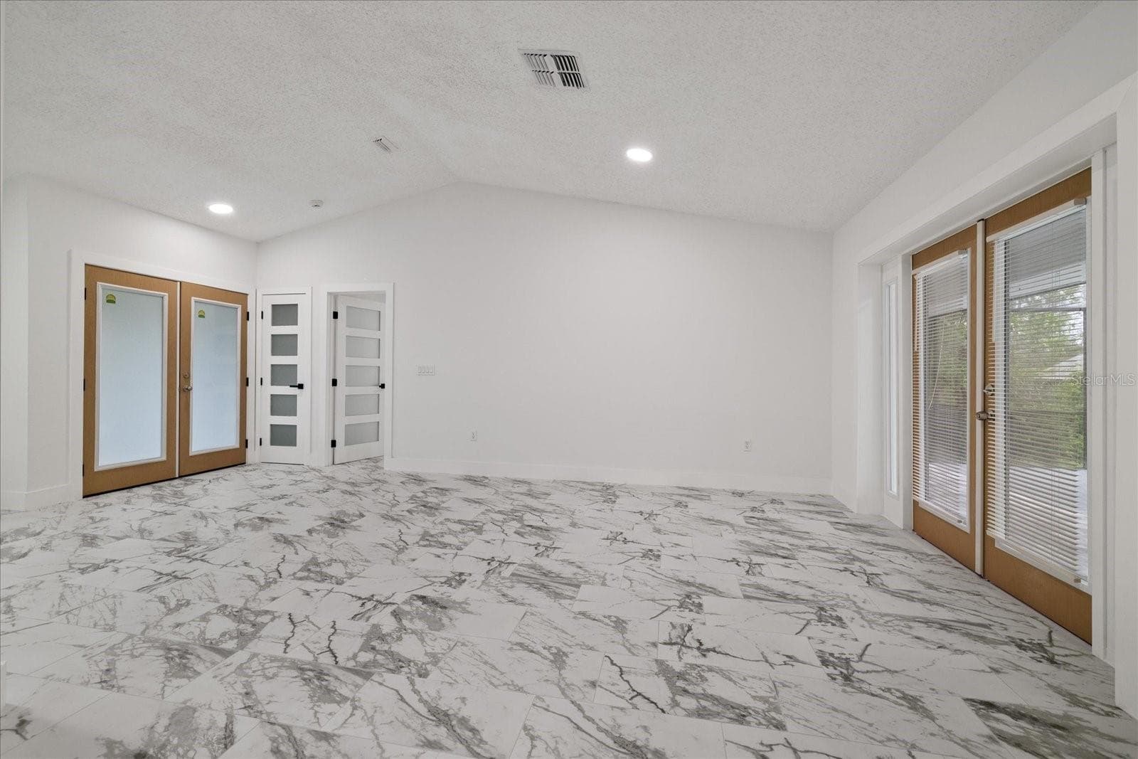 Single Family Residence at 2599 GLENRIDGE DR, SPRING HILL, photo 13 of 52