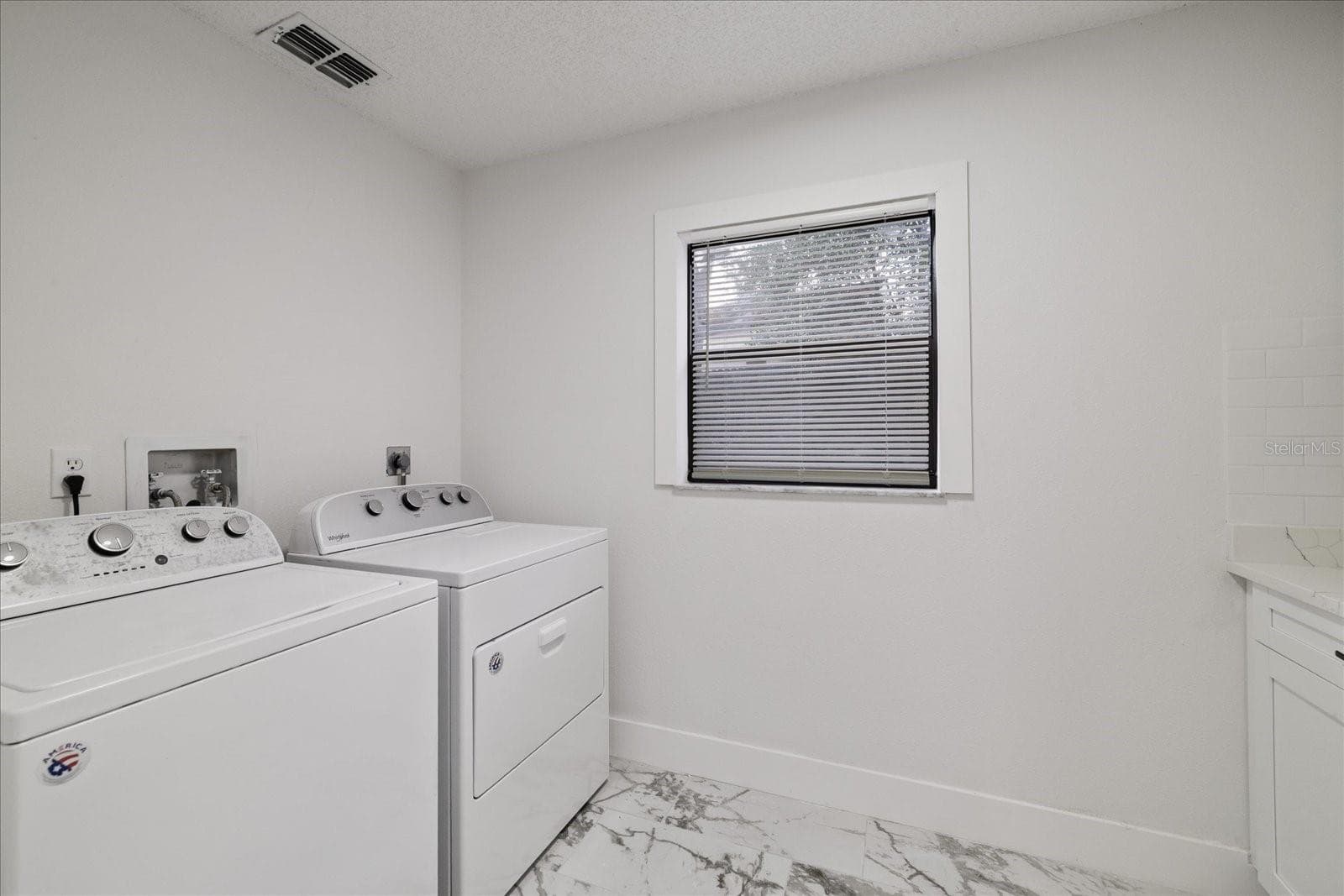 Single Family Residence at 2599 GLENRIDGE DR, SPRING HILL, photo 22 of 52