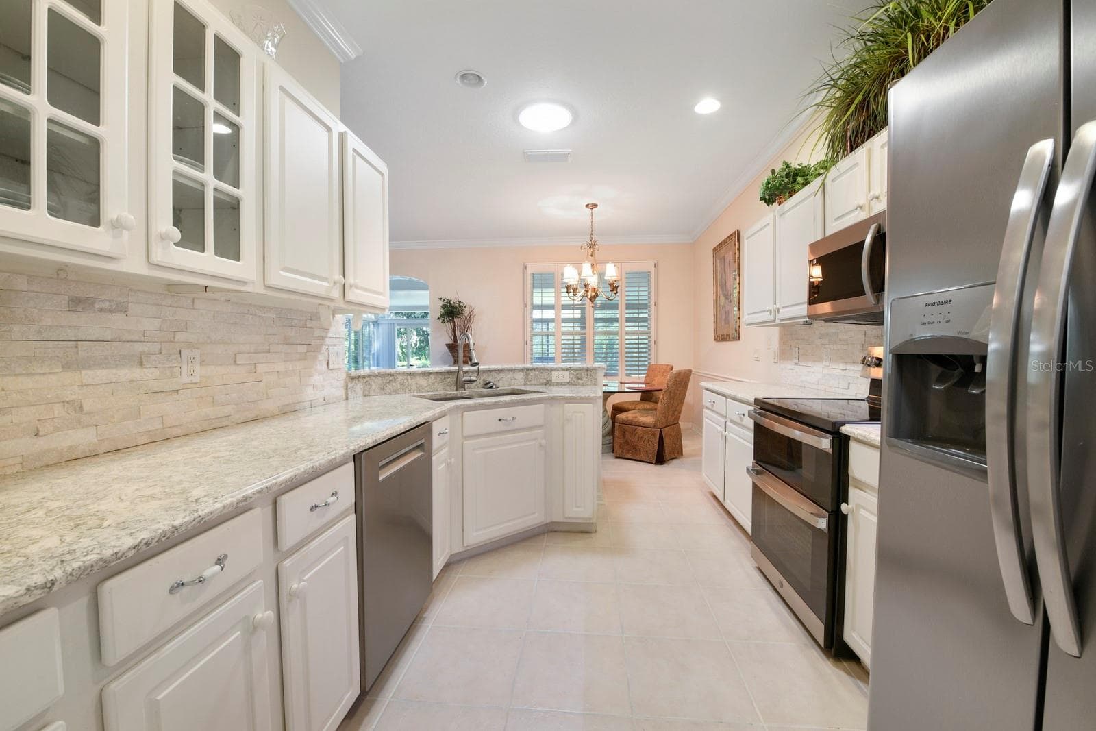 Kitchen - 8040 ARCADIAN CT, MOUNT DORA