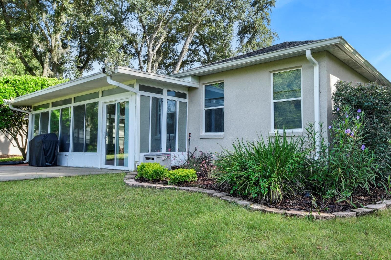 Single Family Residence at 8040 ARCADIAN CT, MOUNT DORA, photo 29 of 34