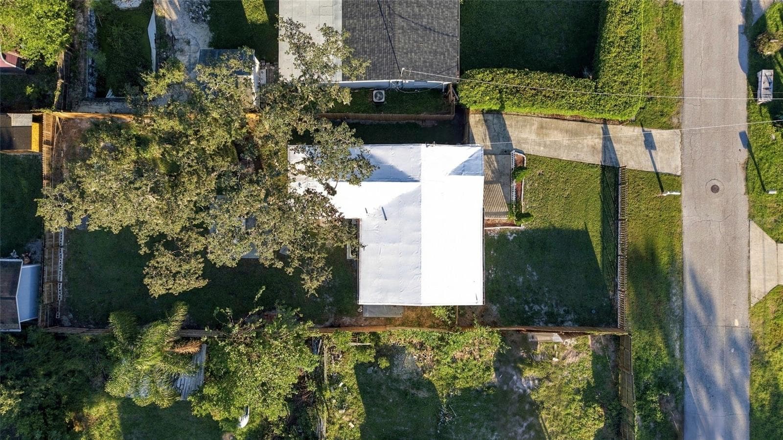 Single Family Residence at 1906 E 98TH AVE, TAMPA, photo 30 of 33