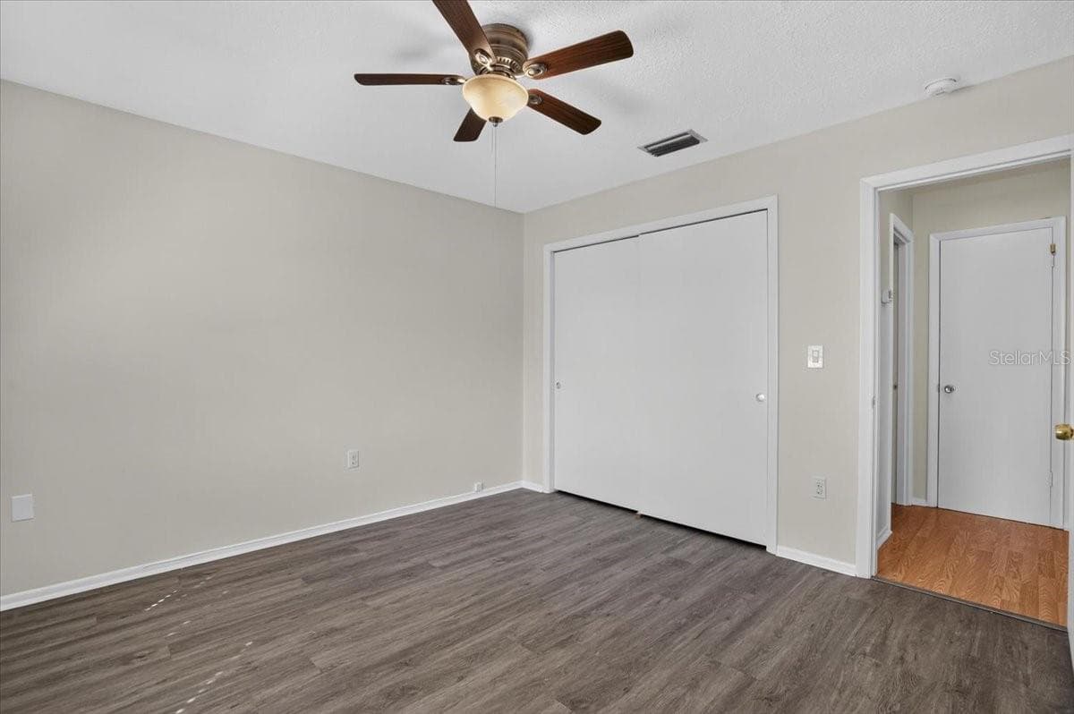 Condominium at 1340 GRAND BLVD #205, SARASOTA, photo 17 of 35