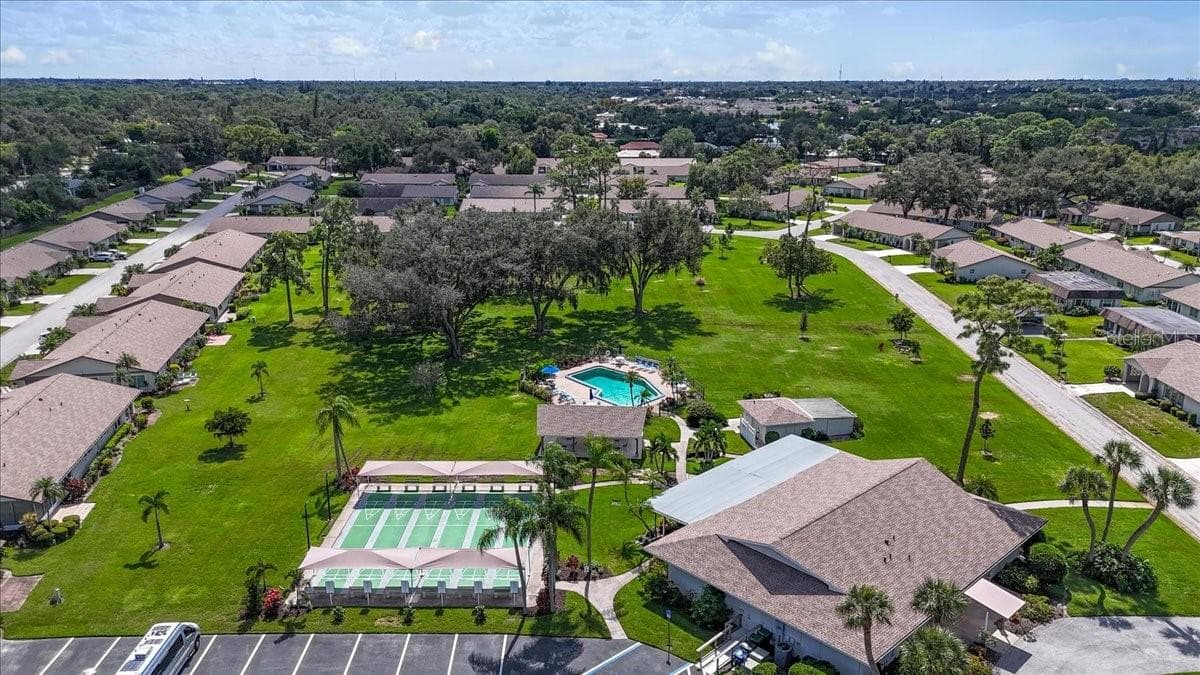 Condominium at 1340 GRAND BLVD #205, SARASOTA, photo 26 of 35